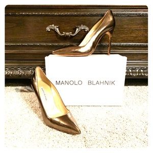 Manolo Blahnik BB Bronze pump